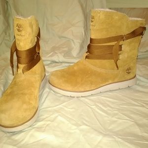 Timberland Leighland Pull-On Suede Boots